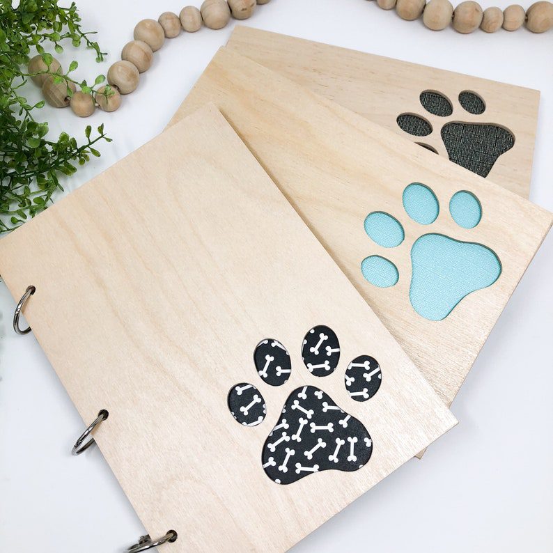 Personalized-Paw-print-notebook-Christmas-Gift for-Dog-Lover-Custom-Dog-Journal-Wooden-Cover-Dog-Mom-Birthday Gift